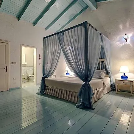 Beyazhan Hotel *