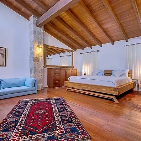 Beyazhan Hotel Alaçatı